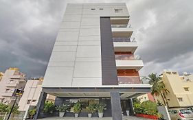 Hotel Raj Vista Bangalore 4*